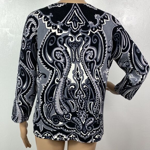 Pierri New York Black and Gray Patterned Cardigan - Picture 3 of 9